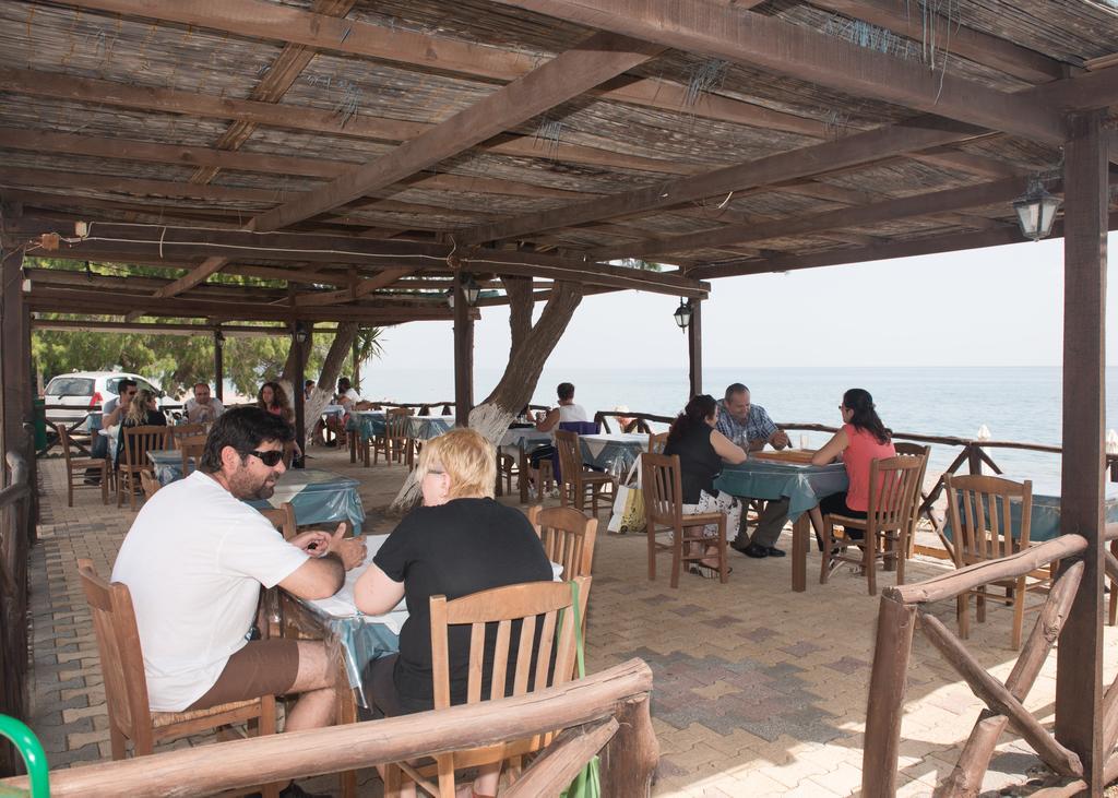 Morfoula Aparthotel Vatera Bagian luar foto